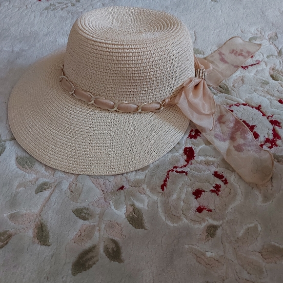Accessories - New Nice fashion sun hat Accessories - New Nice fashion sun hat